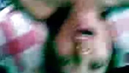 Annemin amatör türkçe liseli porno daha iyi hissetmemesini sağla