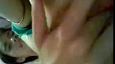 Anne derin amatör pornoları boğaz