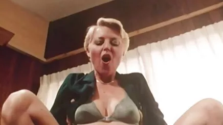 Aşırı sert anal mobil amatör porno patron ders