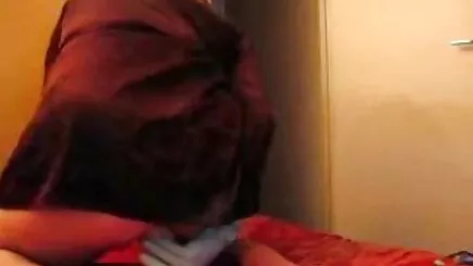 Arkadan amatör porno liseli mastürbasyon